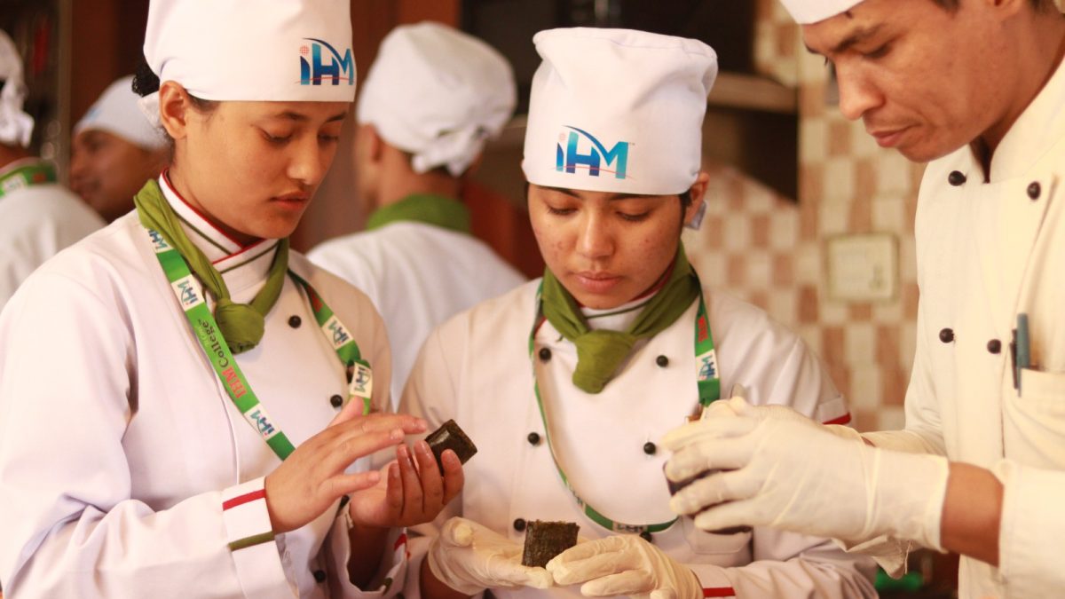 job-vacamcy- ihm- college - chefsjob